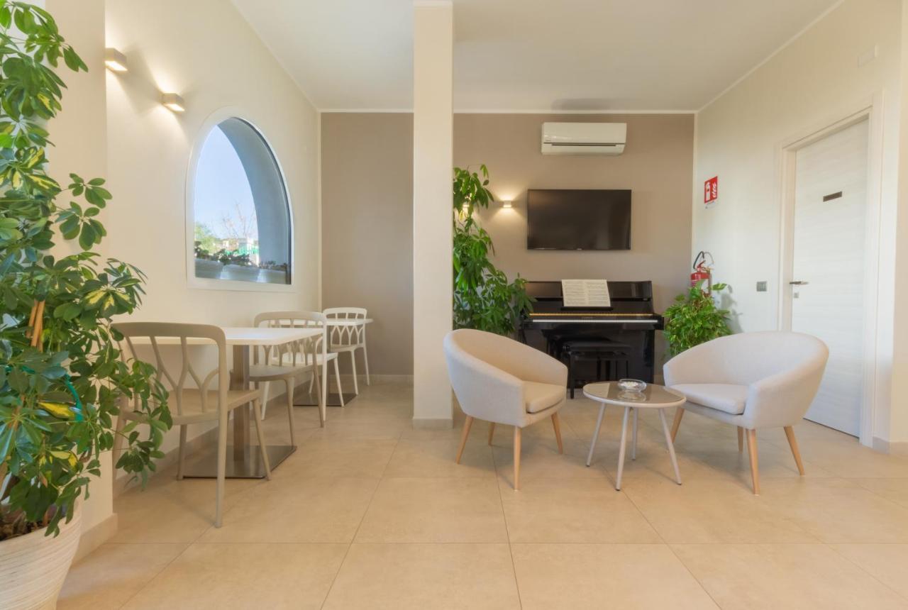 New Ca'Mea Hotel Villasimius Exterior photo